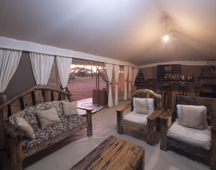 Acacia Migration Camp – Ndutu 3