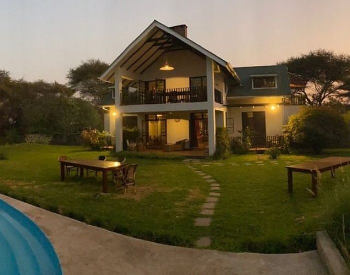 Amani Farm House 2-p - KILICLIMB AFRICA SAFARIS
