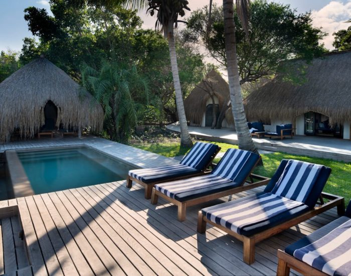 Benguerra-Island-Casa-Familia-exterior-pool-deck-