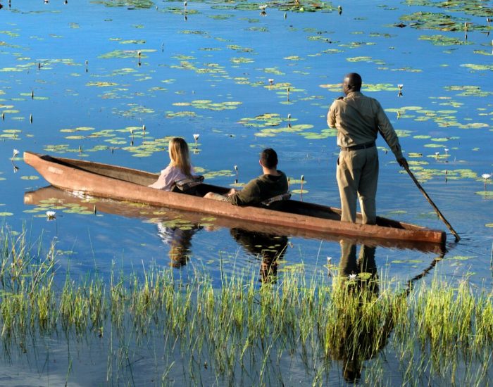 Botswana-Nxabega-Under-Canvas-experience-mokoro-4-2-
