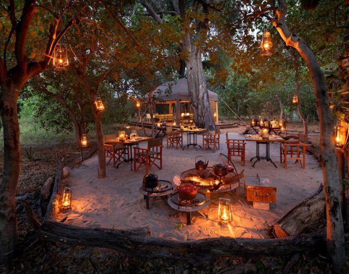 Botswana-Sandibe-Under-Canvas-boma-2-