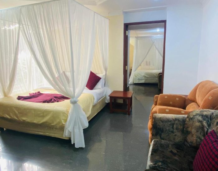 Karibu Heritage House bedroom