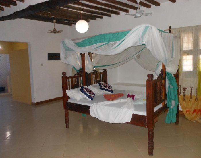 Mbuyuni Beach Village – Bungalows