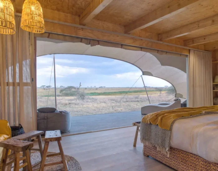 Namiri-Plains_Camp-Carousel10- Kiliclimb Africa Safaris