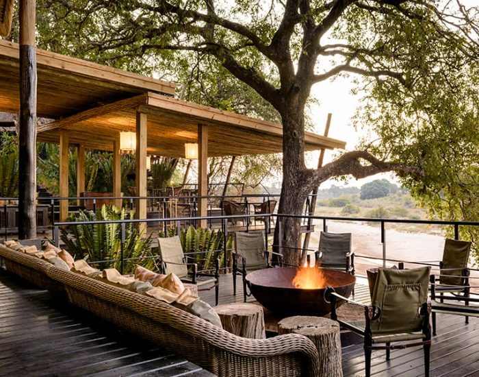 SingitaEbonyLodge-Exterior-GuestArea - KILICLIMB AFRICA SAFARIS