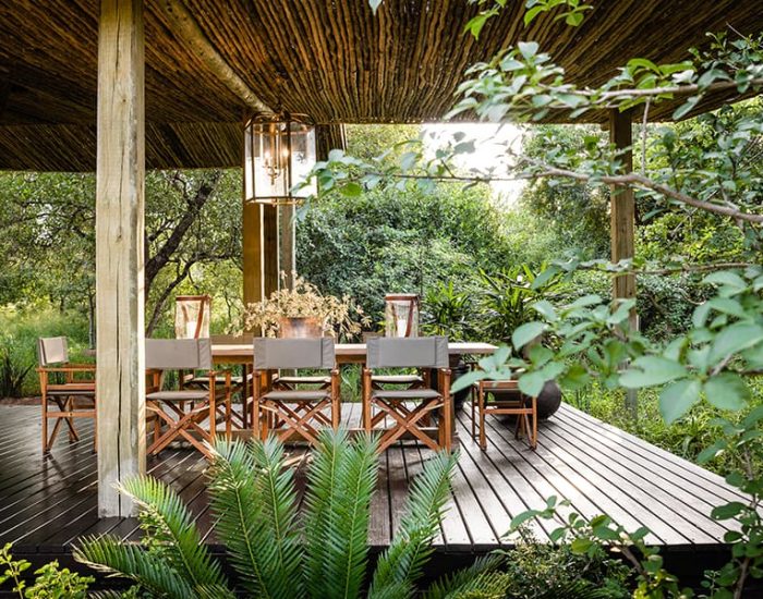 SingitaEbonyLodge-UpperLevelBedroom-DeckPatio - KILICLIMB AFRICA SAFARIS