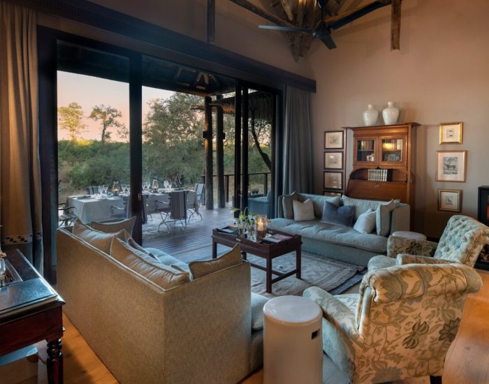 South-Africa-Ngala-Safari-Lodge-Family-Villa-lounge-area-