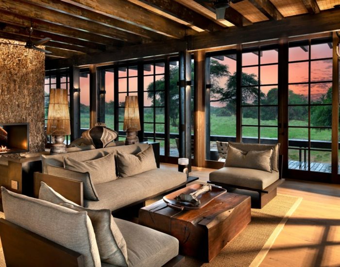 South-Africa-Phinda-Forest-Lodge-Guest-Area-Library_