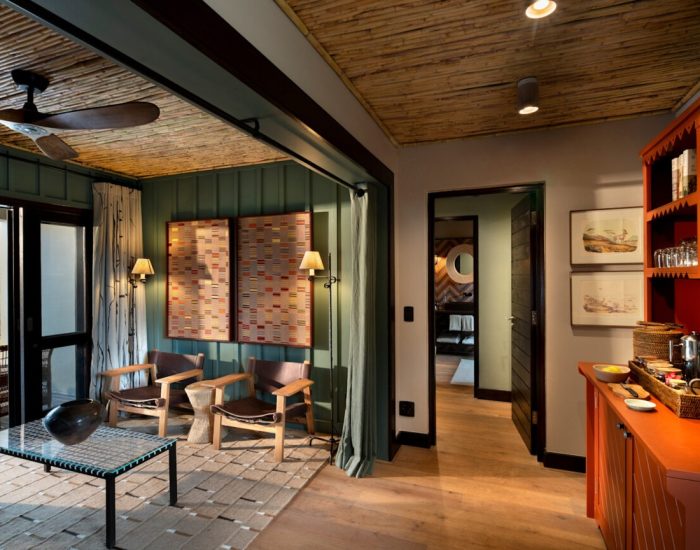 South-Africa-Phinda-Zuka-Lodge-Family-Suite-Lounge