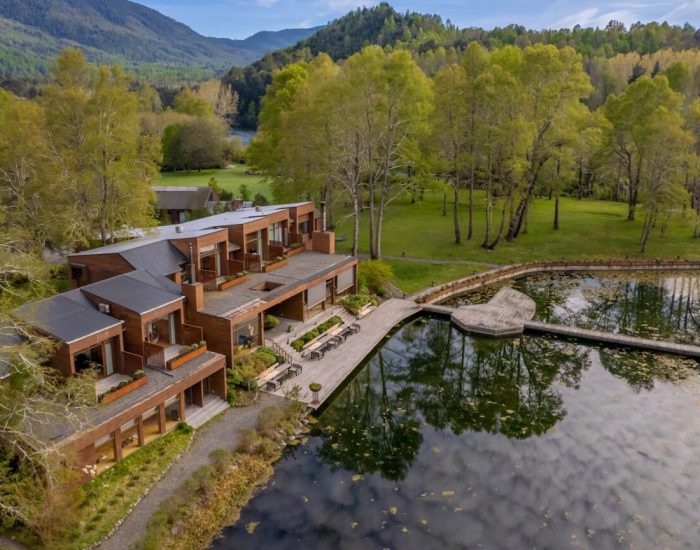South-America-Chile-andBeyond-Vira-Vira-Lodge-aerial-view-4-Website-1920x1080-fill-gravitya
