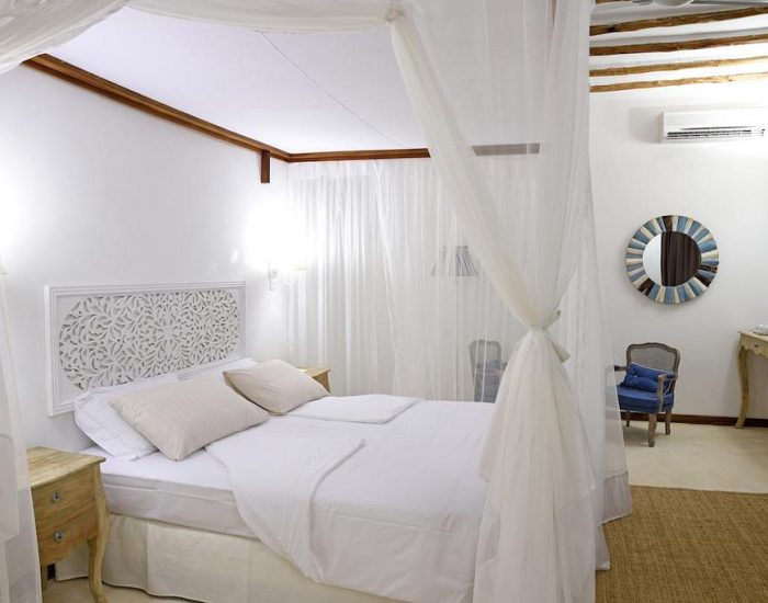 beach-pavilion konokono beach resort