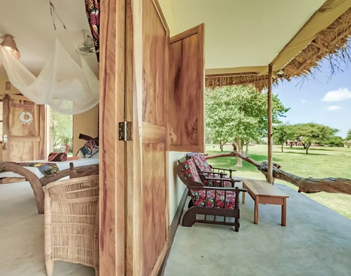 maasai - Girraffes eco Lodge - 12 - Kiliclimb Africa Safaris