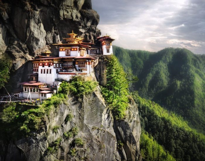 tigers-nest-punakha-bhutan-